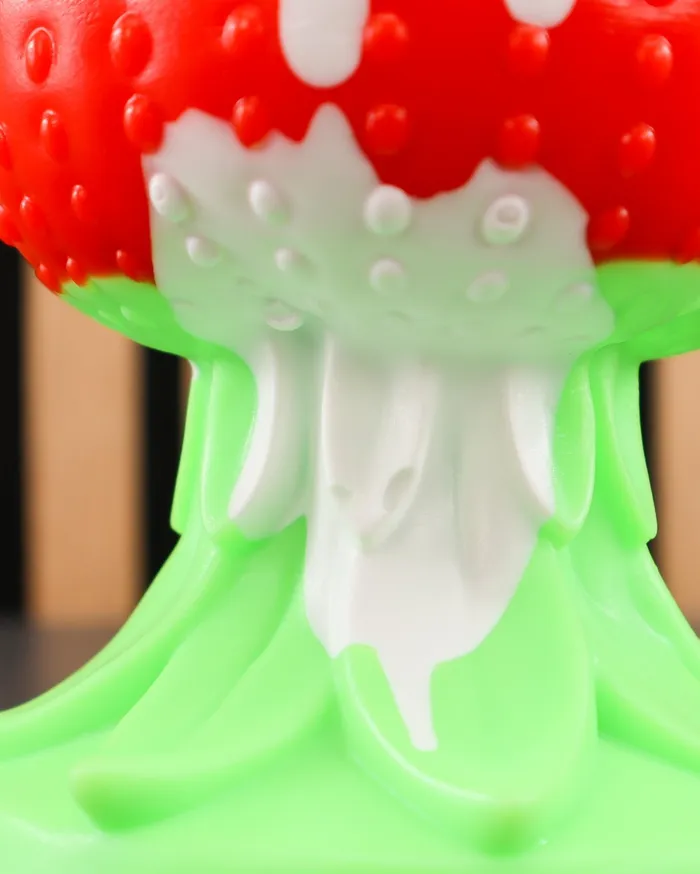 PhreakClub Anal Strawberry Plug Trophy Soft ShaftMedium Base FLOP