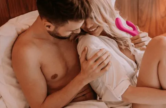 Lovense Osci 3 Remotecontrolled Heating Thumper Rabbit Vibrator Pink HYLTD Vibrators